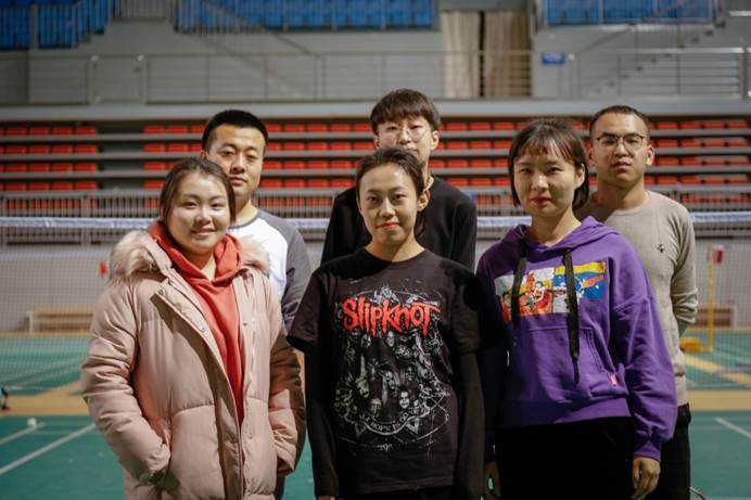 说明: C:\Users\lx\Desktop\研究生网站\华体平台研究生羽毛球比赛\微信图片_20190328141307.jpg